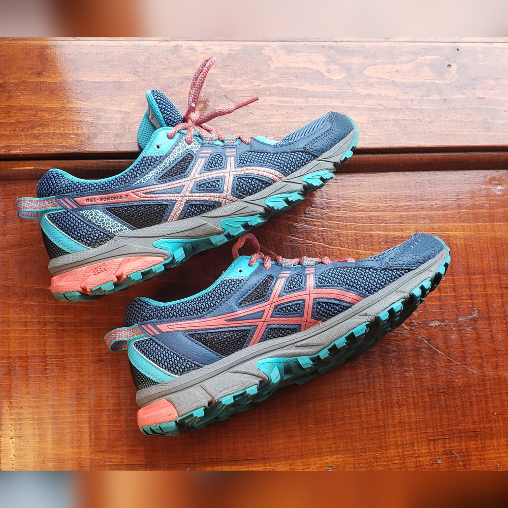 Asics Trail Running Shoes